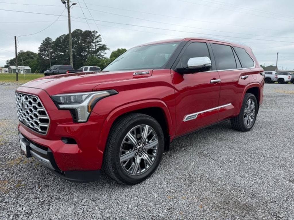 2025 Toyota Sequoia Capstone 4WD i-FORCE MAX Hybrid's photo