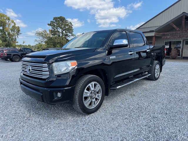2017 Toyota Tundra Platinum's photo