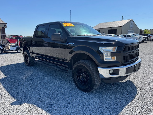 2016 Ford F-150 XL's photo