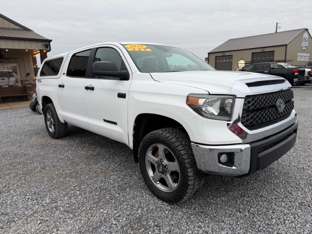 2020 Toyota Tundra SR5's photo