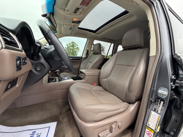 2019 Lexus GX Base - Photo 13