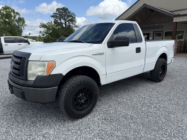 2011 Ford F-150 XL Regular Cab 126-in's photo