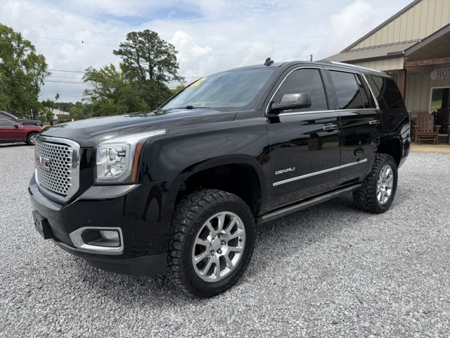 2015 GMC Yukon 4WD Denali's photo