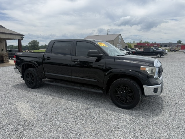 2018 Toyota Tundra SR5 5.7L 4WD FFV Crew Max Short Bed's photo