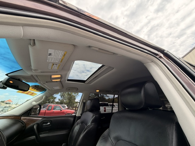 2017 INFINITI QX80 Base - Photo 8