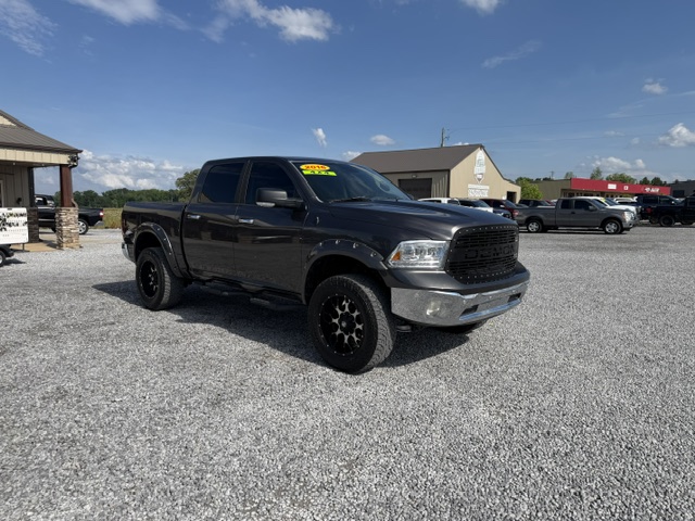 2016 RAM 1500 Lone Star 4x4 Crew Cab 5'7's photo