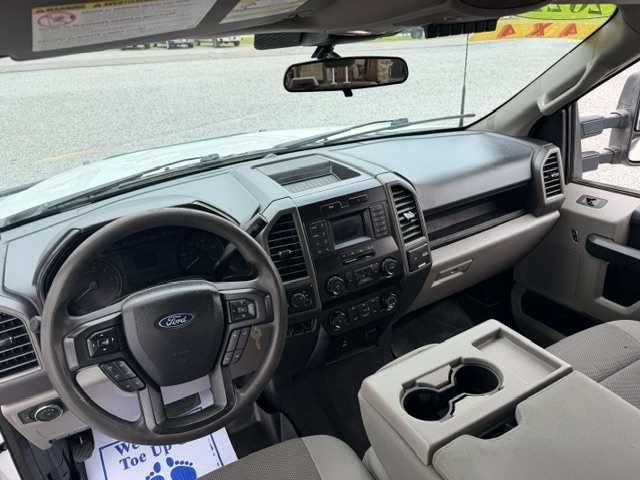 2022 Ford F-350 Super Duty XL - Photo 10