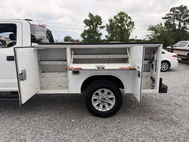 2022 Ford F-350 Super Duty XL - Photo 13