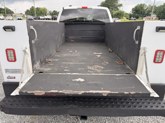 2022 Ford F-350 Super Duty XL - Photo 11