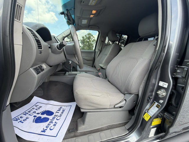 2019 Nissan Frontier SV - Photo 14