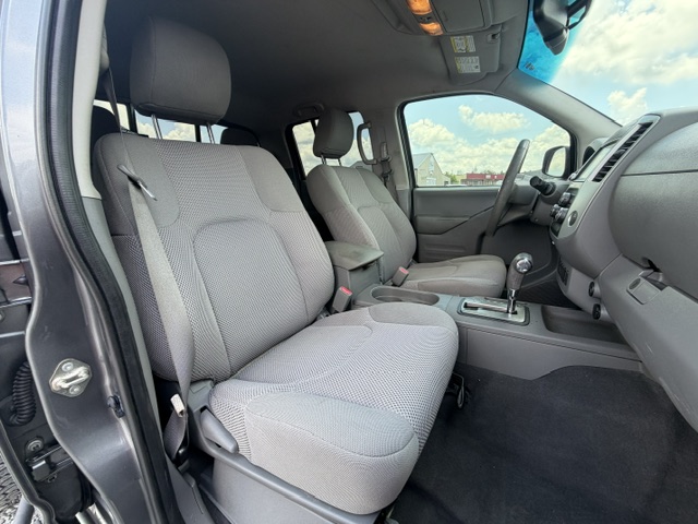 2019 Nissan Frontier SV - Photo 9