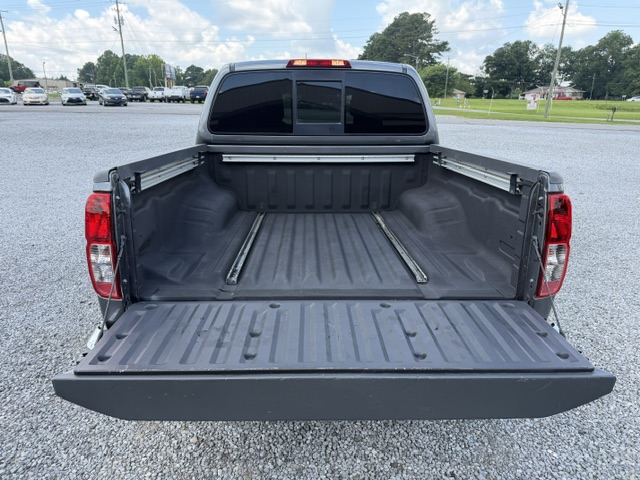 2019 Nissan Frontier SV - Photo 8